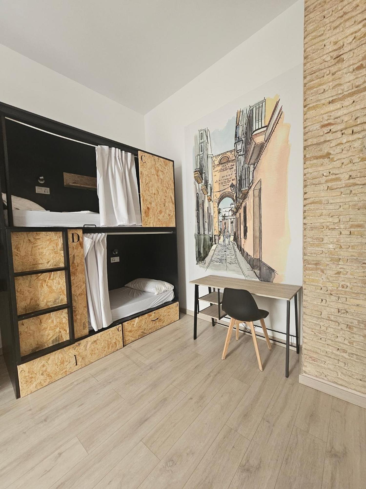 Bed 4-Bed Female Dormitory Room